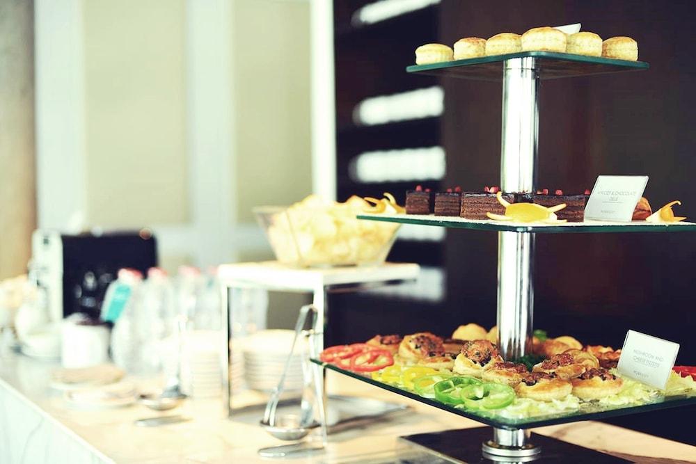 Morrissey Hotel Jakarta Ngoại thất bức ảnh